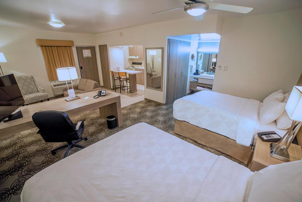 Holiday Inn Hotel & Suites Chihuahua By Ihg Kültér fotó