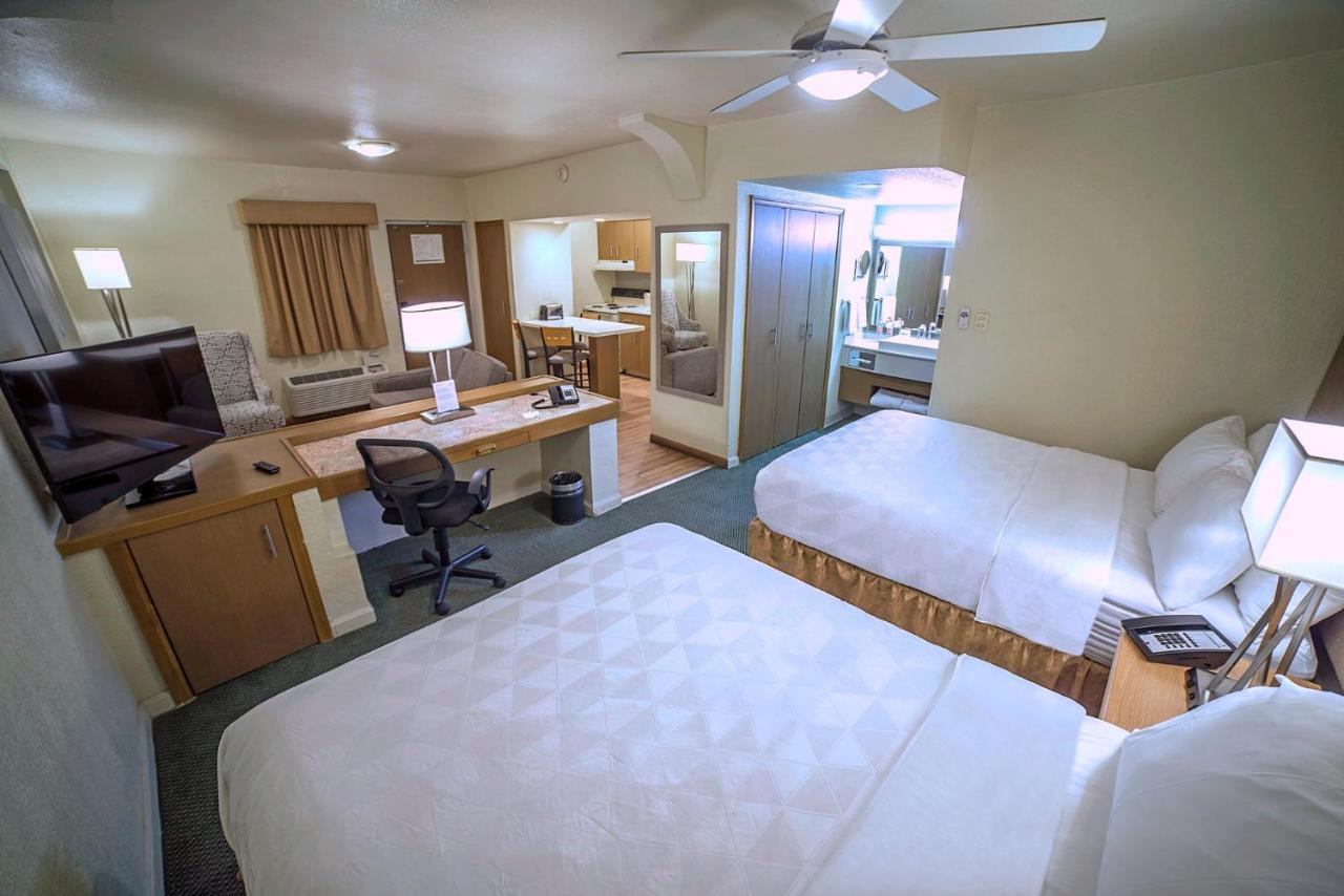 Holiday Inn Hotel & Suites Chihuahua By Ihg Kültér fotó
