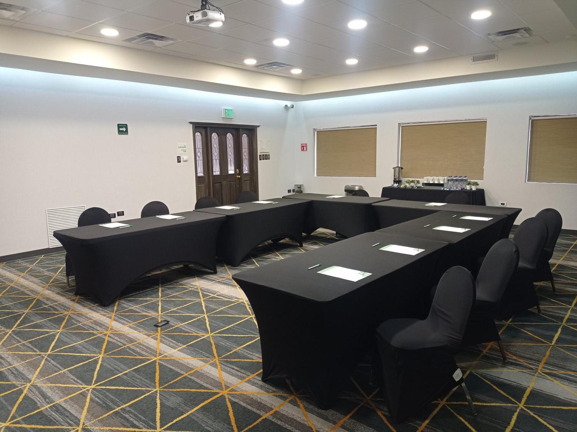 Holiday Inn Hotel & Suites Chihuahua By Ihg Kültér fotó